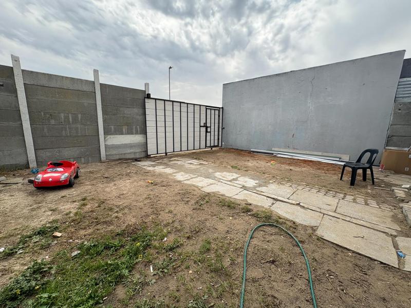 3 Bedroom Property for Sale in Rocklands Western Cape